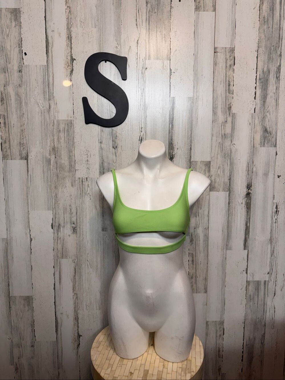 Fashion Nova Underboob Cutout Bikini Top Womens Small Lime Green